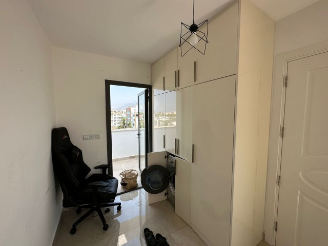 FULLY FURNISHED 3+1 PENTHOUSE FLAT FOR RENT IN KYRENIA CENTER, WALKING DISTANCE TO SAVOY HOTEL AND PORT. PEACE 05338376242