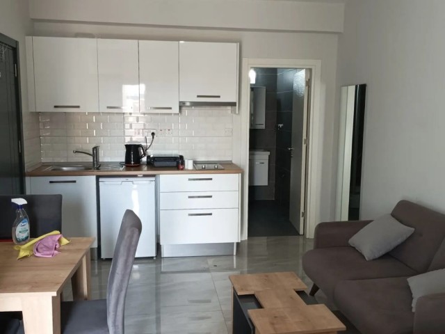 STUDIO APARTMENT IN GÖÇMENKÖY IS WITHIN WALKING DISTANCE OF SUPERMARKETS AND STOPS