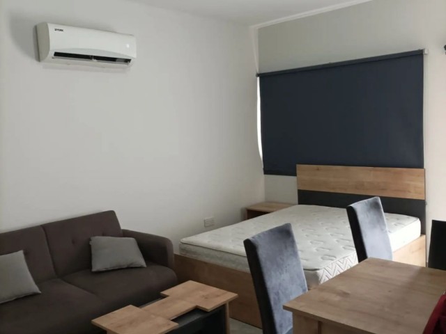 STUDIO APARTMENT IN GÖÇMENKÖY IS WITHIN WALKING DISTANCE OF SUPERMARKETS AND STOPS