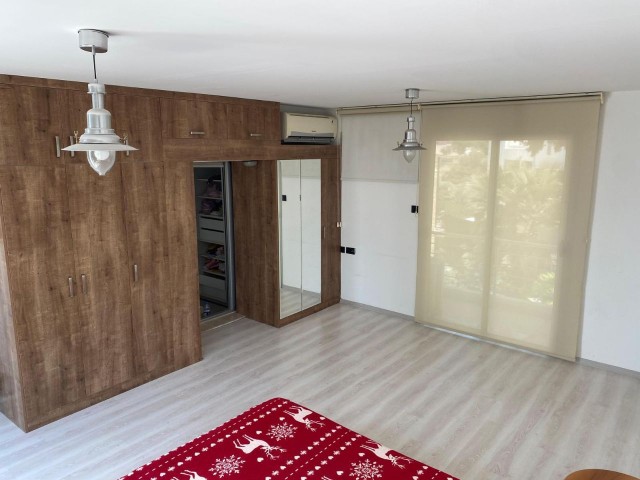 3+1 LUXUSVILLA IN BELLAPAİS