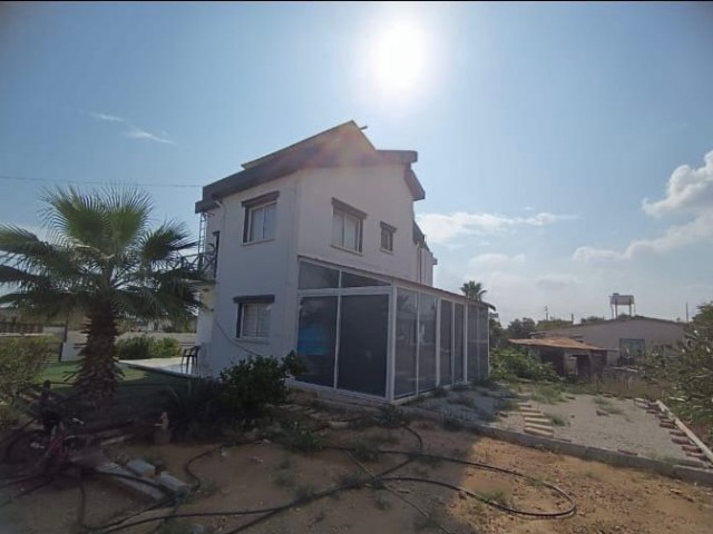 3+1 VILLA ZU VERKAUFEN IN FAMAGUSTA TUZLA!