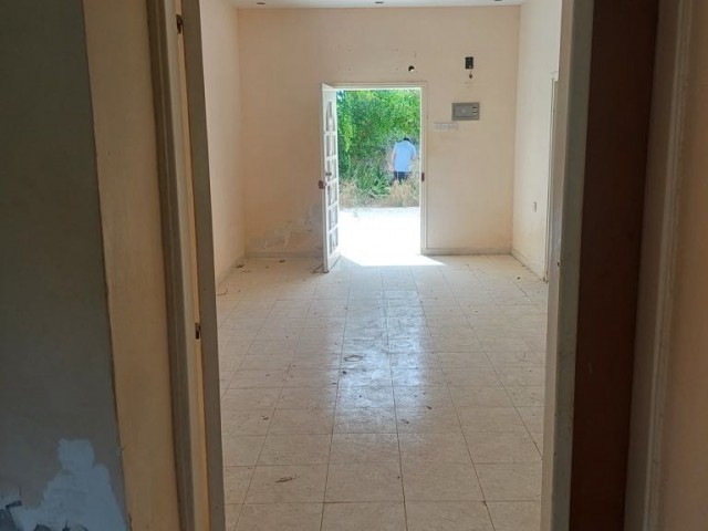 Einfamilienhaus Zu verkaufen in Yeni Boğaziçi, Famagusta