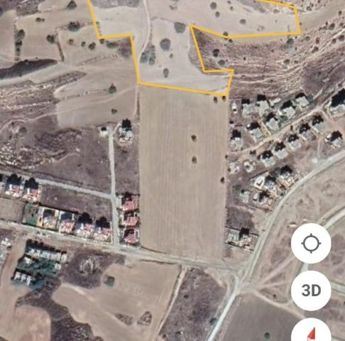 25000 m2 land for sale in Iskele Yarkoy