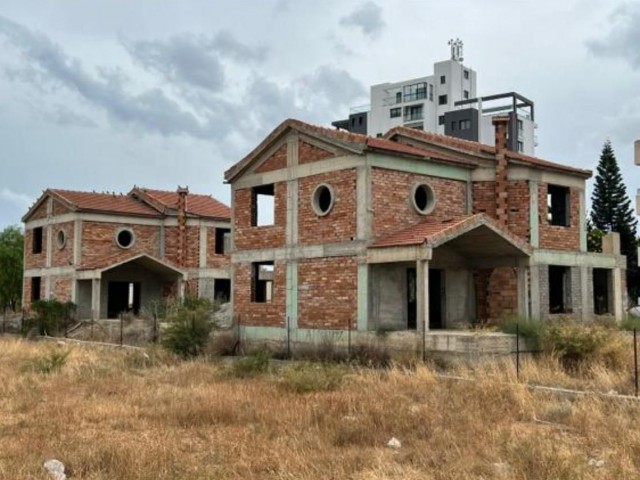 Gazimağusa Yeniboğaziçinde satılık 2 adet villa inşaat halinde