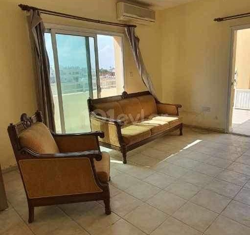 3+1 penthouse flat for sale in Famagusta center