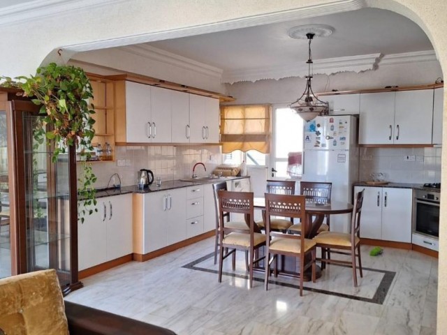 3+1 flat for sale in Famagusta center