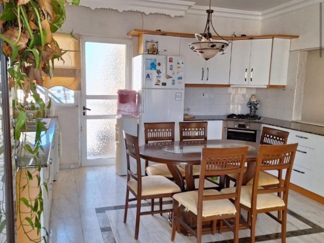 3+1 flat for sale in Famagusta center