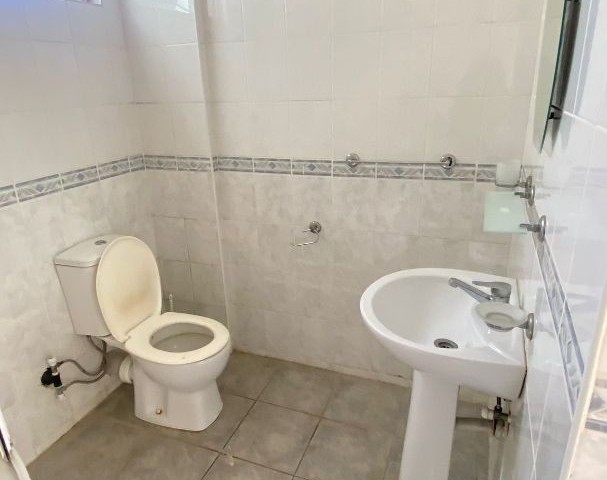 1+1 flat for rent in Famagusta Gülseren area