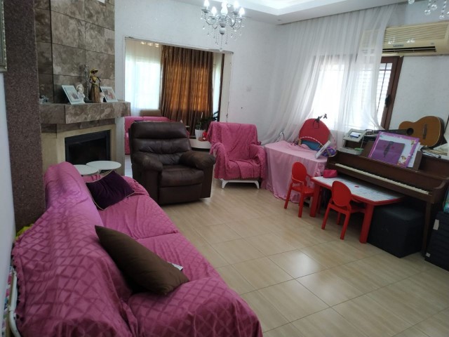 3+1 Einfamilienhaus zum Verkauf in Famagusta Yeniboğazi