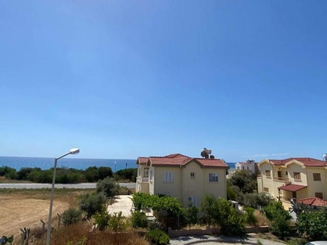 3+1 Villa zum Verkauf mit Meerblick in Iskele Bosporus