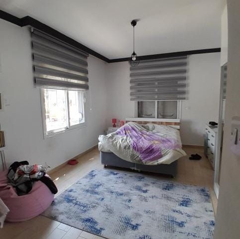 Girne Alsancakta satılık 5+2 villa