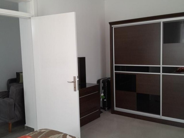 Girne Alsancakta satılık 5+2 villa