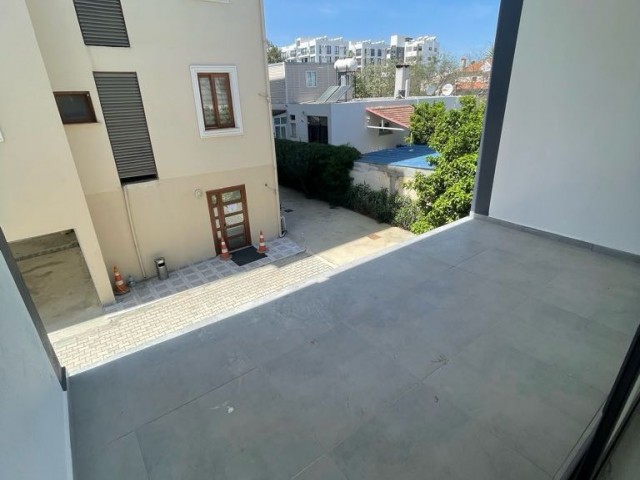 2+1 TURKISH KOÇANLI LUXURY FLAT FOR SALE NEXT TO BARIŞMANÇO PARK