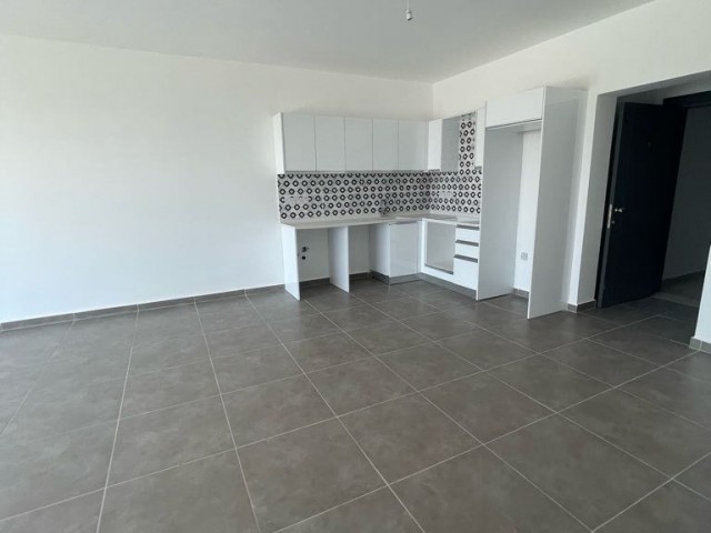 2+1 LARGE FAMILY APARTMENT IN KÜÇÜKKAYMAKLI