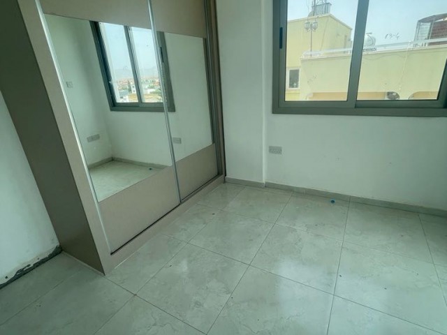 Penthouse Zu verkaufen in Gönyeli, Nikosia