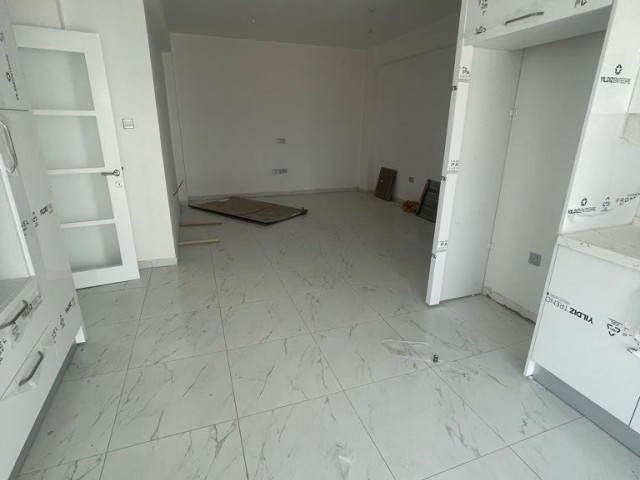 Penthouse Zu verkaufen in Gönyeli, Nikosia