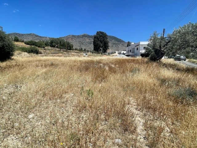 Residential Zoned Plot For Sale in Dikmen, Kyrenia