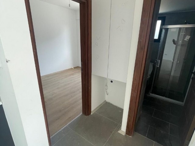 NEW BUILDING IN YENİŞEHİR, UNFURNISHED, 2+1 FOR RENT