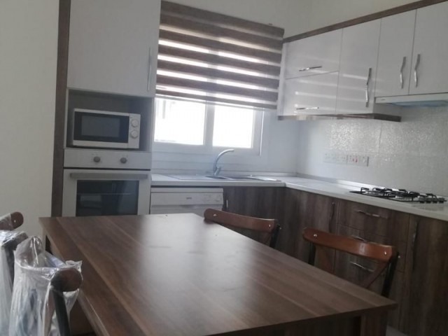 GÖNYELİ BÖLGESİNDE FULL EŞYALI 2+1 DAİRE