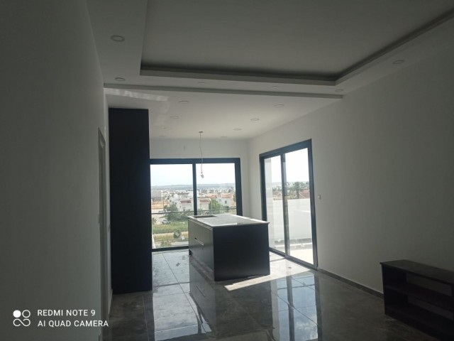 GÖNYELİ  BÖLGESİNDE JAKUZİLİ 2+1 LÜKS PENT HOUSE