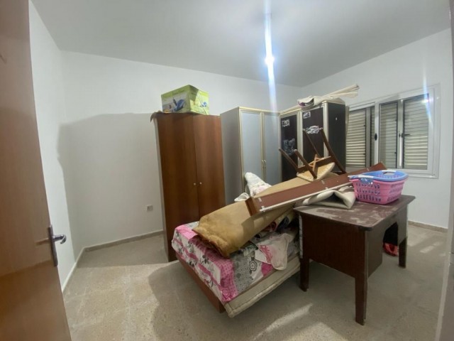 3+1 Wohnung im 1. Stock zum Verkauf in der Gegend von Gönyeli
