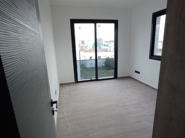 2+1 penthouse with barbecue for sale in Gönyeli area