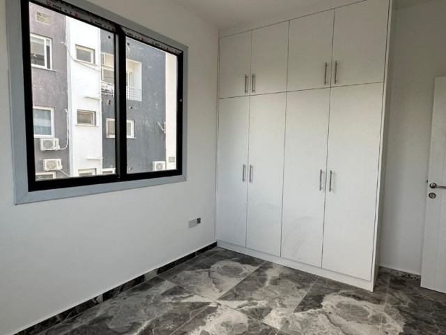 Nicosia Dumlupınar Region zu verkaufen 3+1 Penthouse 110 m2 Wohnung +70 m2 Terrasse