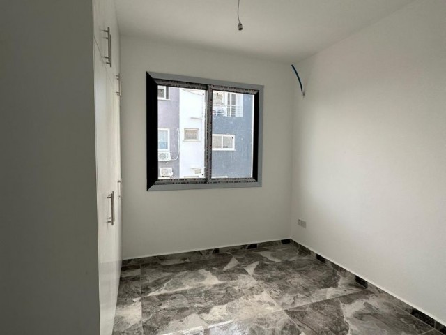 Nicosia Dumlupınar Region zu verkaufen 3+1 Penthouse 110 m2 Wohnung +70 m2 Terrasse