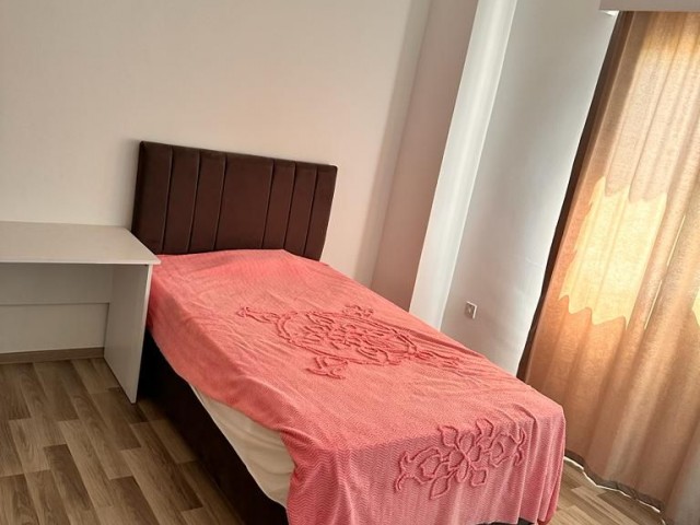 2+1 TÜRK KOÇANLI FULL EŞYALI 3 KAT SATILIK DAİRE