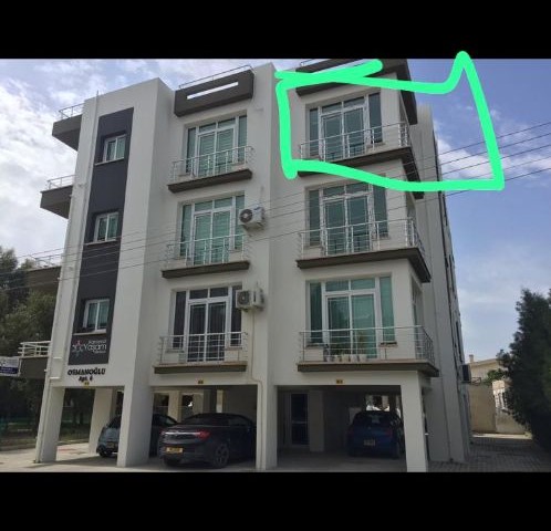 Region Yenikent 3+1 Wohnung mit Gewerbegenehmigung
