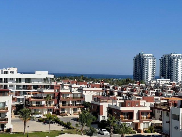 Möblierte 2+1-Wohnung mit hohen Mieteinnahmen in Long Beach – Royal Sun-Komplex.