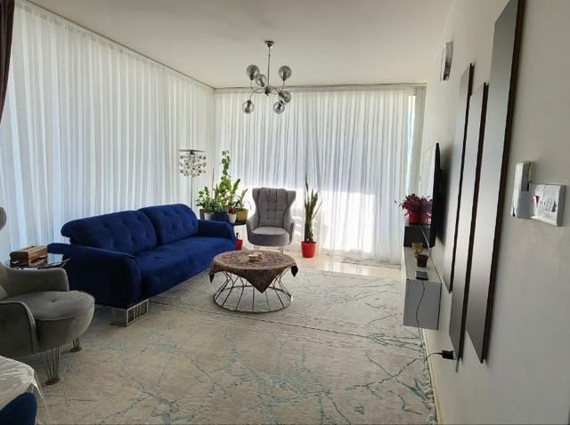 Ultra luxury fully furnished 2+1 flat FOR SALE in Iskele Bogaz, with sea view