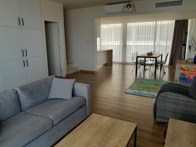 Fully furnished 3+1 Duplex flat FOR SALE in Iskele Bogaz, with sea view