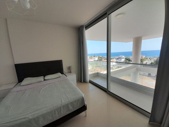 Fully furnished 3+1 Duplex flat FOR SALE in Iskele Bogaz, with sea view