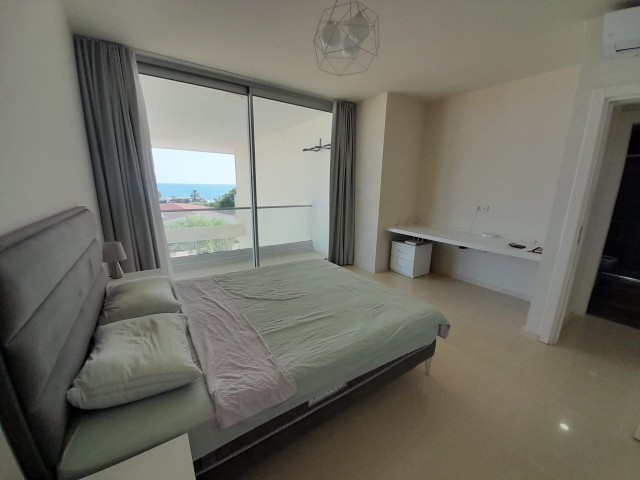 Fully furnished 3+1 Duplex flat FOR SALE in Iskele Bogaz, with sea view