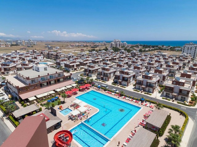 Long beach, Roya Sun sitesinde, full eşyalı satılık 1+1 daire.