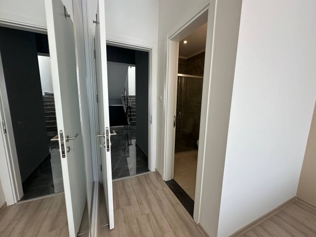 Satilik 3+1 Villa(Ful Eşyalı)/ Orchard Sitesi/ Yeni bogazici