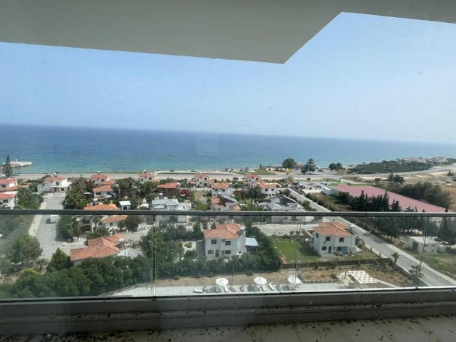 Fully furnished 3+1 flat for rent in Iskele Bogaz, with sea view