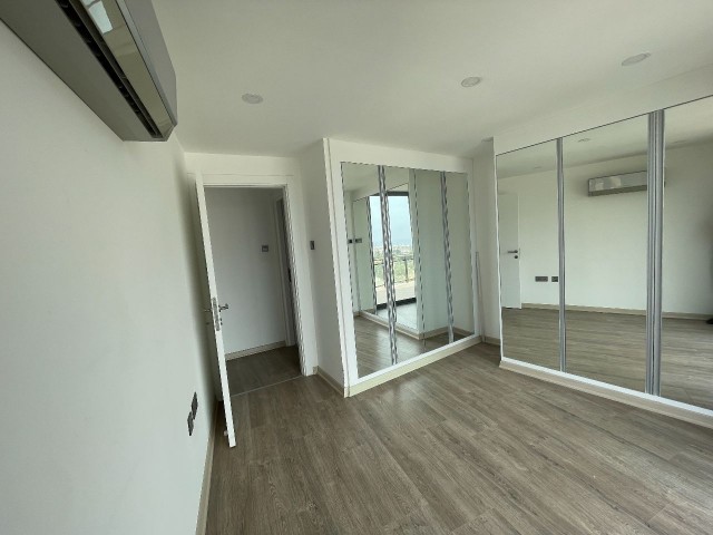 (Full Eşyalı) Muhteşem 2+1 Penthouse Daire, Geniş Balkon ve Merkez Yürüme Mesafesi 