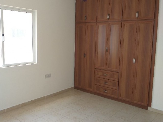 Zu verkaufen Wohnung 3+1 in Famagusta Zentrum