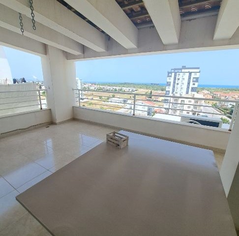 3+1 Dublex penthouse Turkish title, very well-maintained