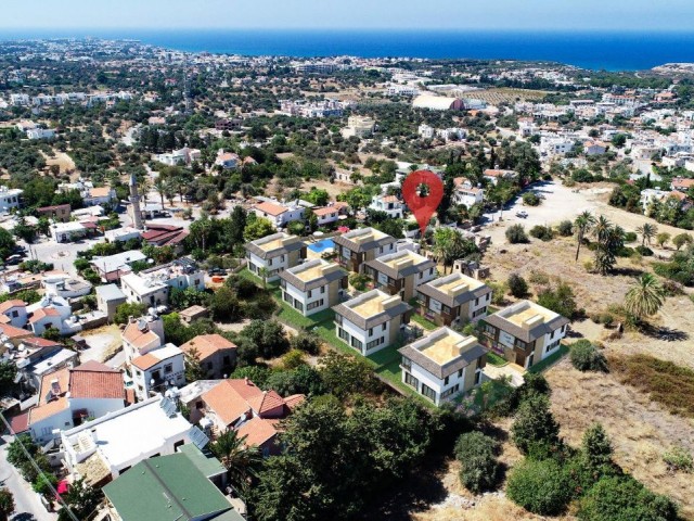 TAŞINMAYA HAZIR! Yüzde 60 peşinat ve 10 yıl vade imkanı - 3 Yatak Odalı Modern Tripleks Villa - Çatı Teraslı ve Bahçeli