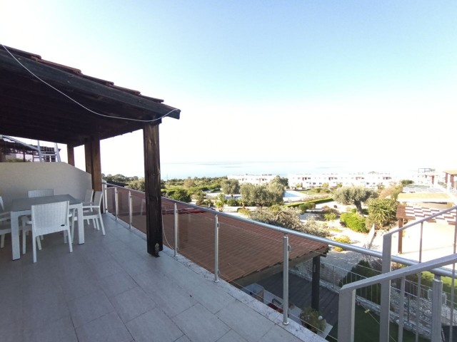 2 bedroom penthouse with full seaviews 