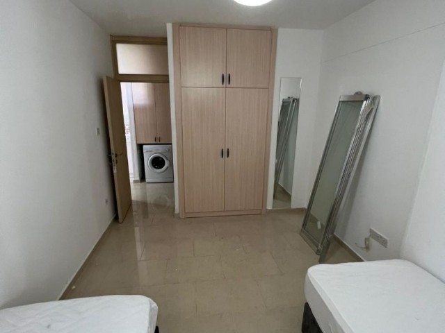 RENT 1 + 1 IN THE CENTER OF KYRENIA ** 