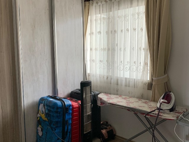 Penthouse mit 6 Schlafzimmern zum Verkauf im Zentrum von Kyrenia