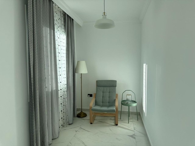 VERY SPECIAL 1+1 FLAT FOR SALE IN GIRNE KARAOĞLANOĞLU