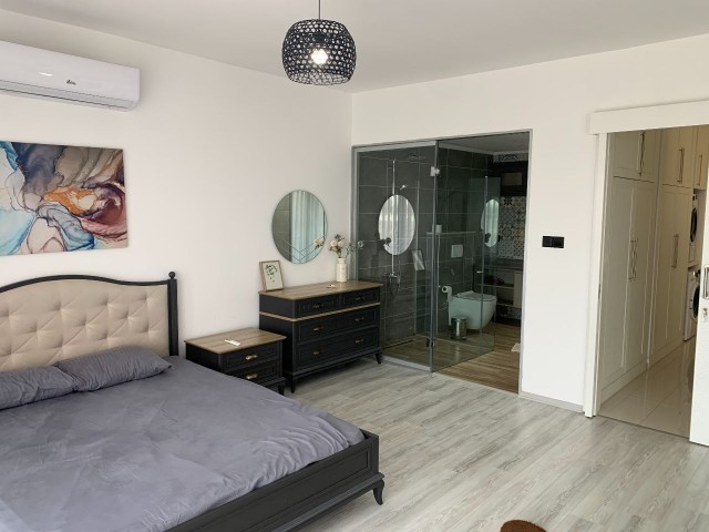 FANTASTISCHE 3+1 TRIPLEX ZUM VERKAUF IN GIRNE ZEYTİNLİK