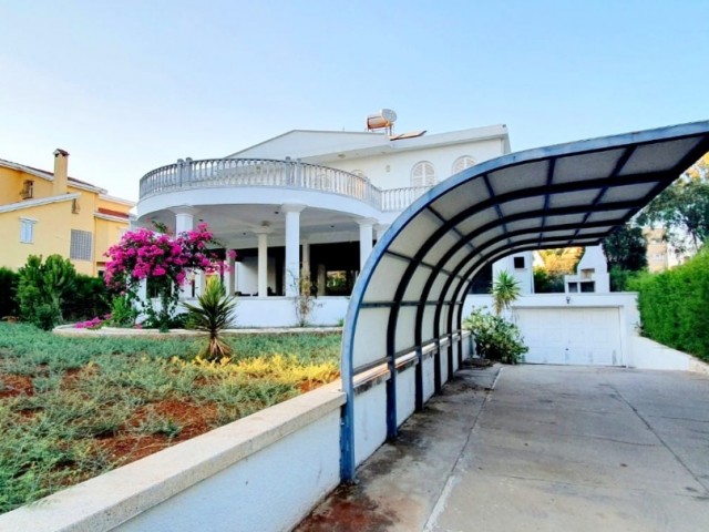 LUXURY VILLA FOR SALE IN NEWKENT AREA OF LEFKOŞA