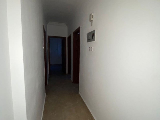 آپارتمان برای فروش در NEZİH در منطقه مرکزی گیرنه