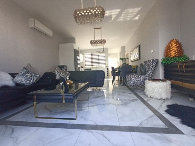 GROUND FLOOR FLAT WITH POOL FOR SALE IN ESENTEPE